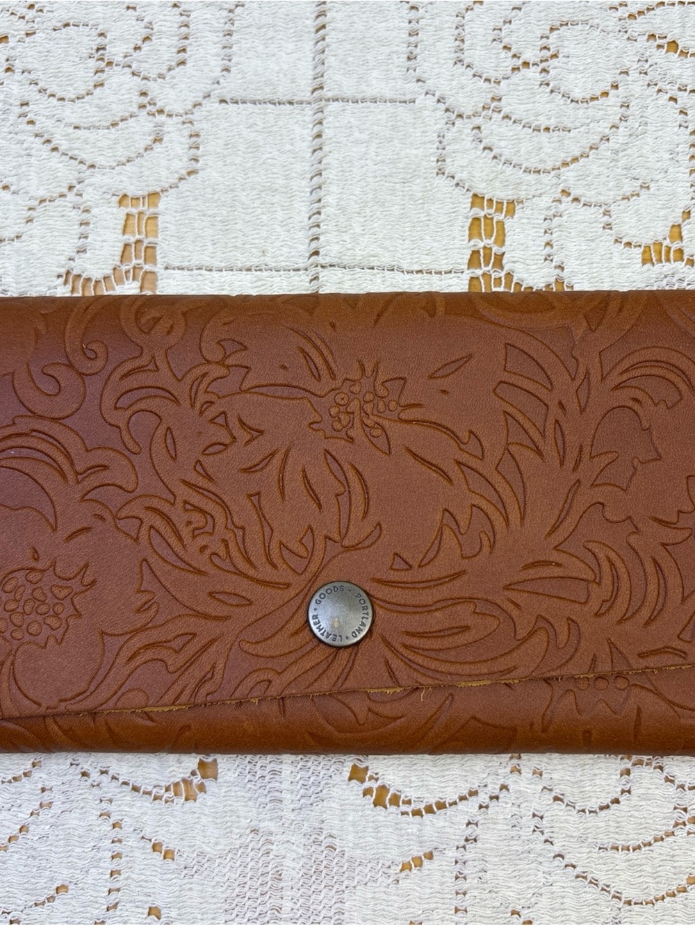 Portland Leather Goods Meadow Rancher Wallet NWOT
